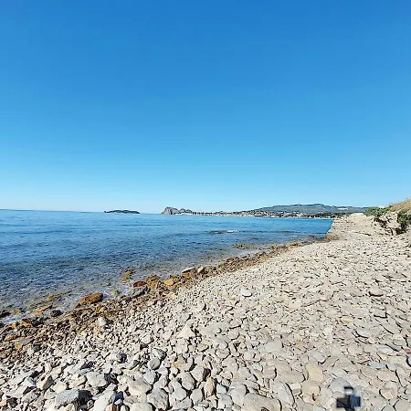 Appartement Vue Mer De La Baie Des Anges Avec Garage *